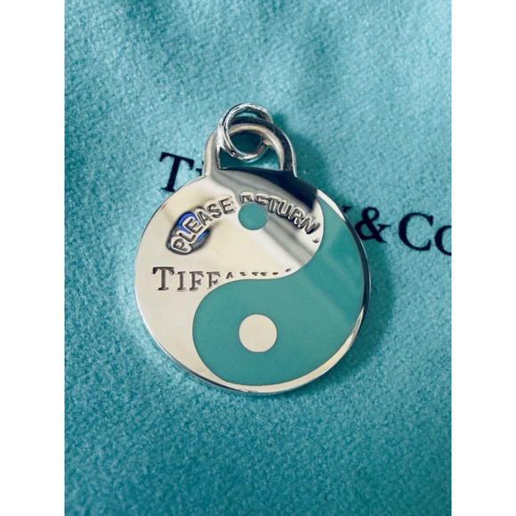 Tiffany & Co. Return to Tiffany Yin Yang Blue Enamel Charm Pendant - Picture 3 of 6